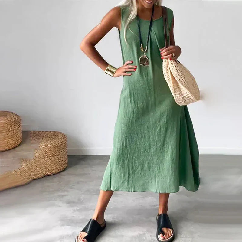 Sleeveless casual dress in cotton and linen with pocket